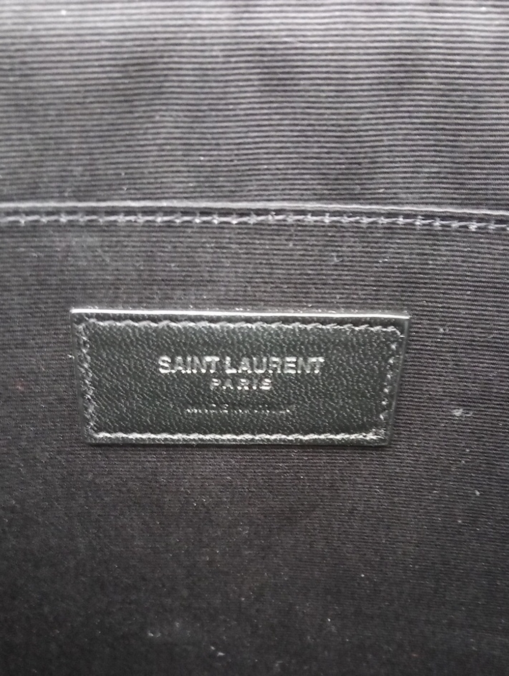 Authentic Yves Saint Laurent Black Leather Hand Bag 530013 - Picture 6 of 15
